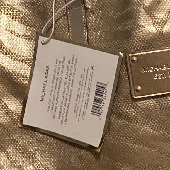 Brand new with tags Michael kors purse - Picture 4 of 4
